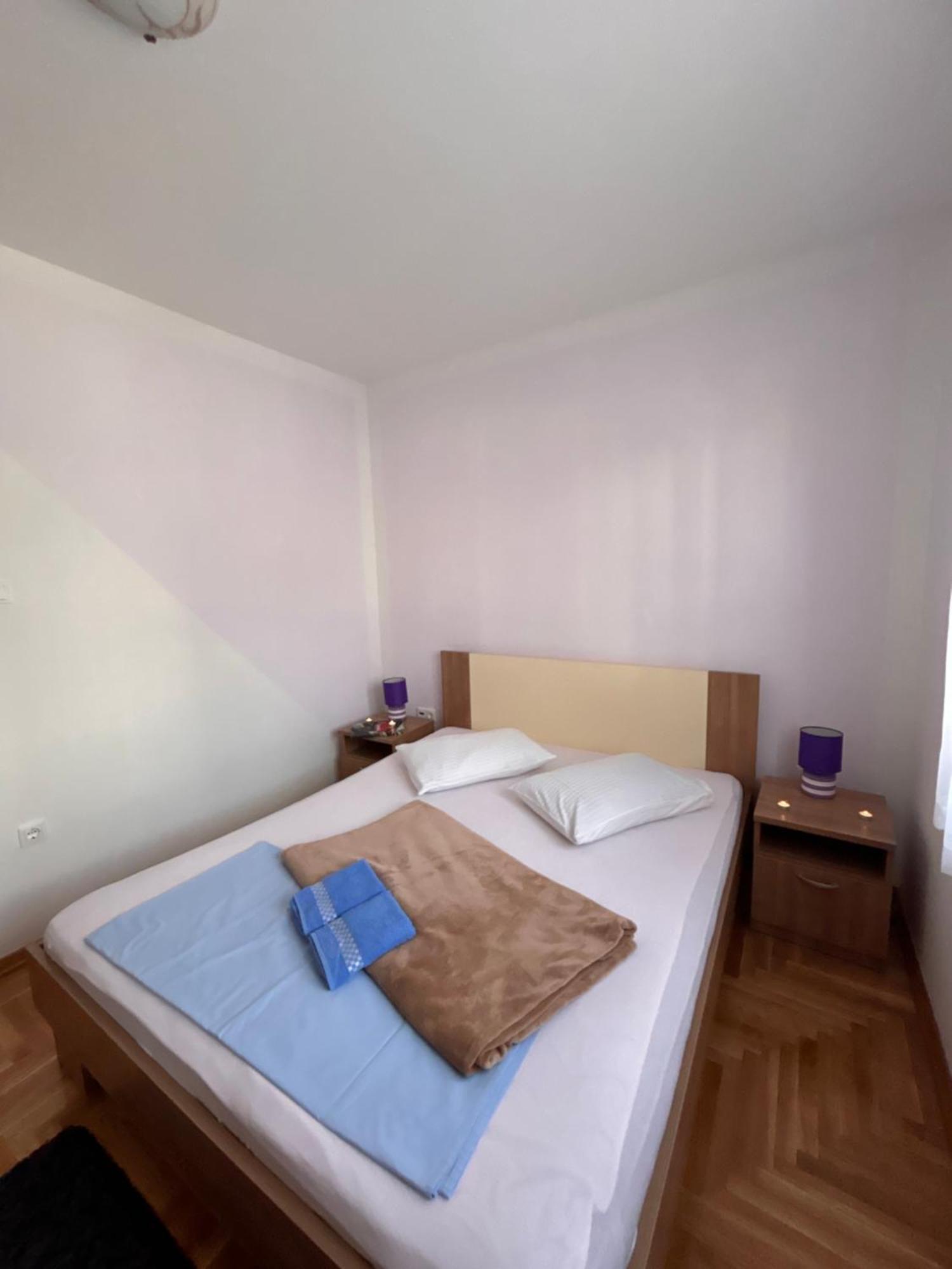 Apartment Agata Trogir Eksteriør billede