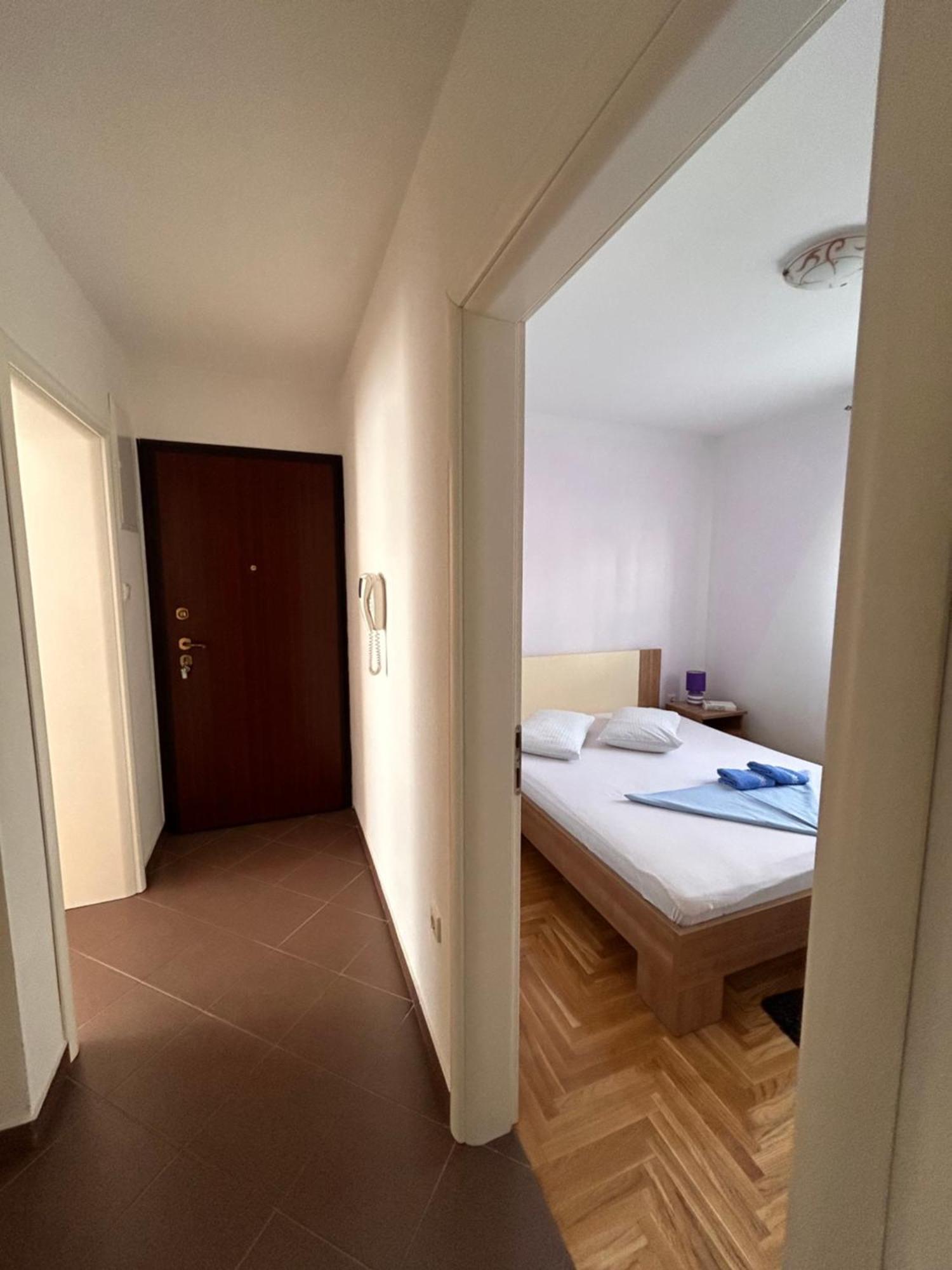 Apartment Agata Trogir Eksteriør billede